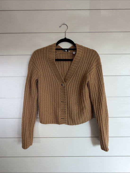 Vince Sweaters - Vince Camel Ribbed V-Neck Button Cardigan